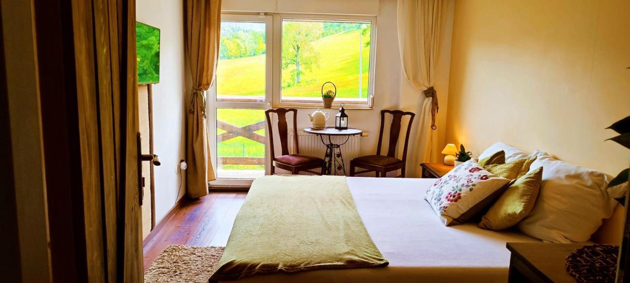 Gorski Widok Karpacz Apartamenty I Pokoje- Salon Kominkowy Exteriér fotografie